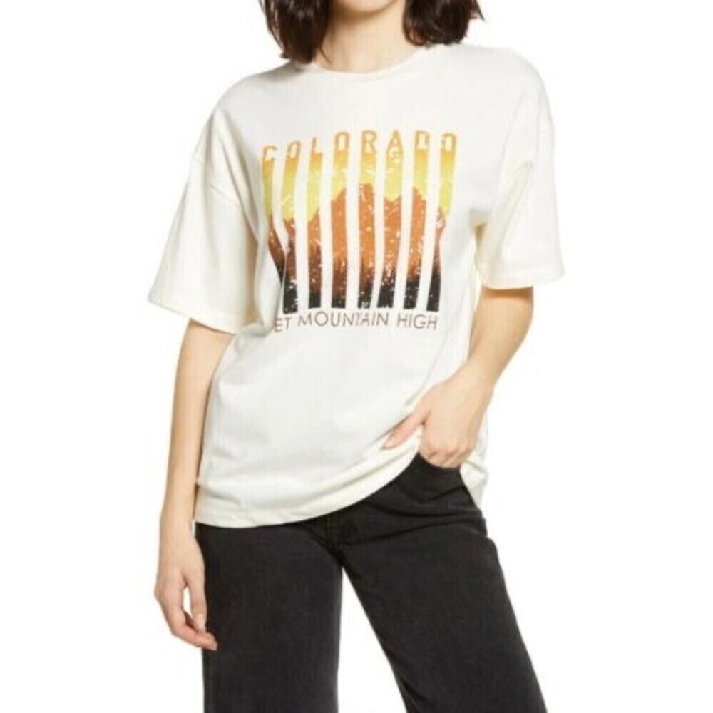 BP Women's Oversized Graphic Crew T-Shirt Colorado Mountain High Ivory Size S